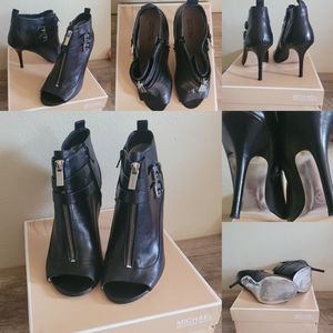 Michael Kors heels size 10M